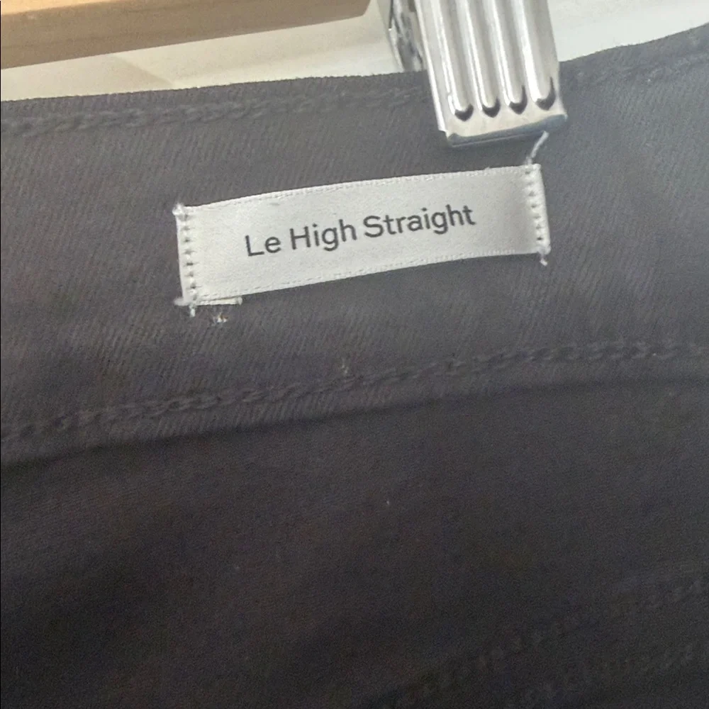 Frame Le High Straight Jeans